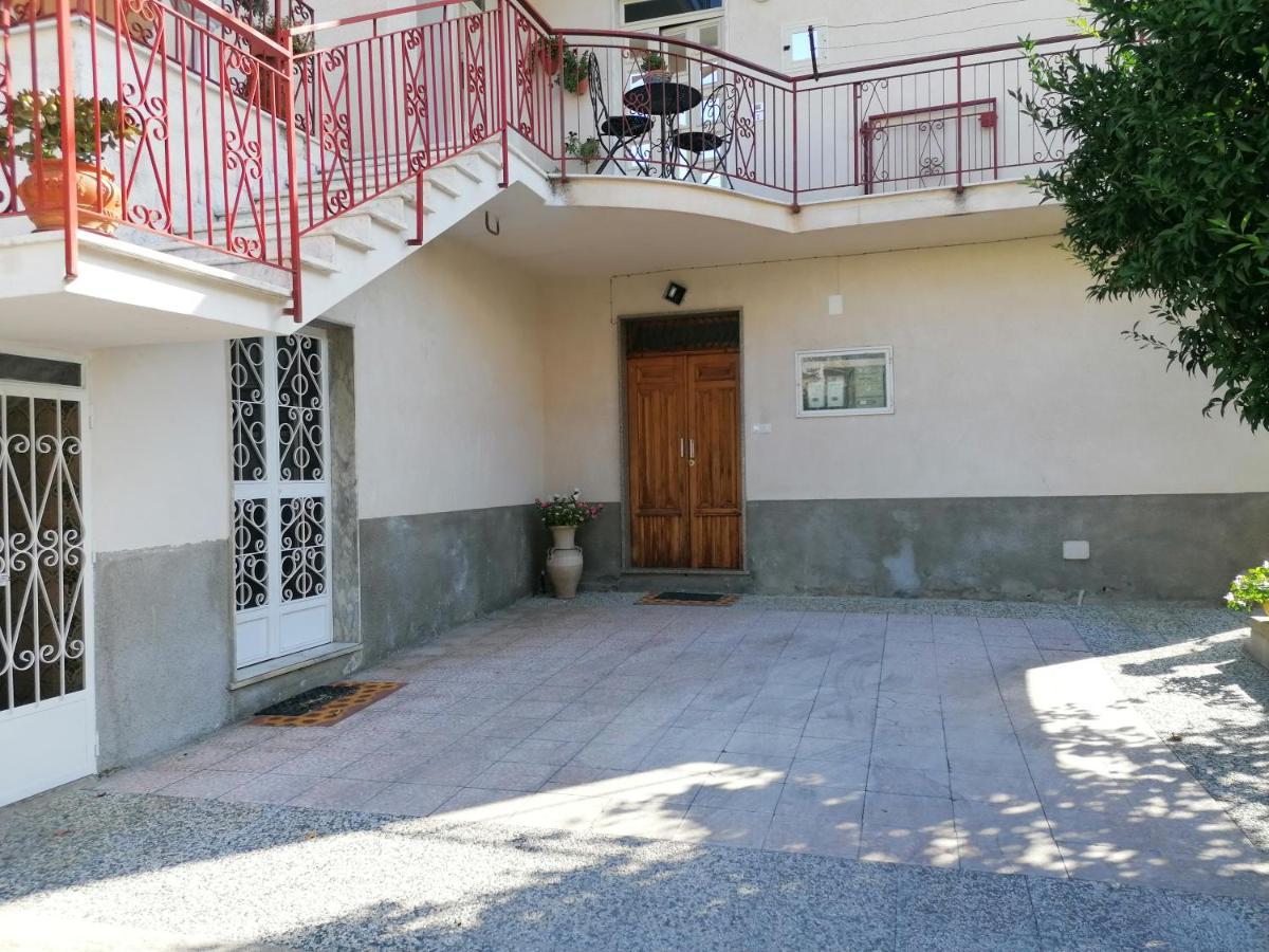 Apartamento Da Nonna Rosa Roccella Ionica Exterior foto